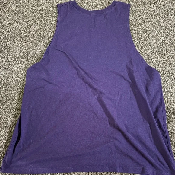 Under Armour Purple Tank Top - Picture 2 of 3